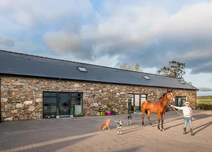 Curragh House بيت للعطل *